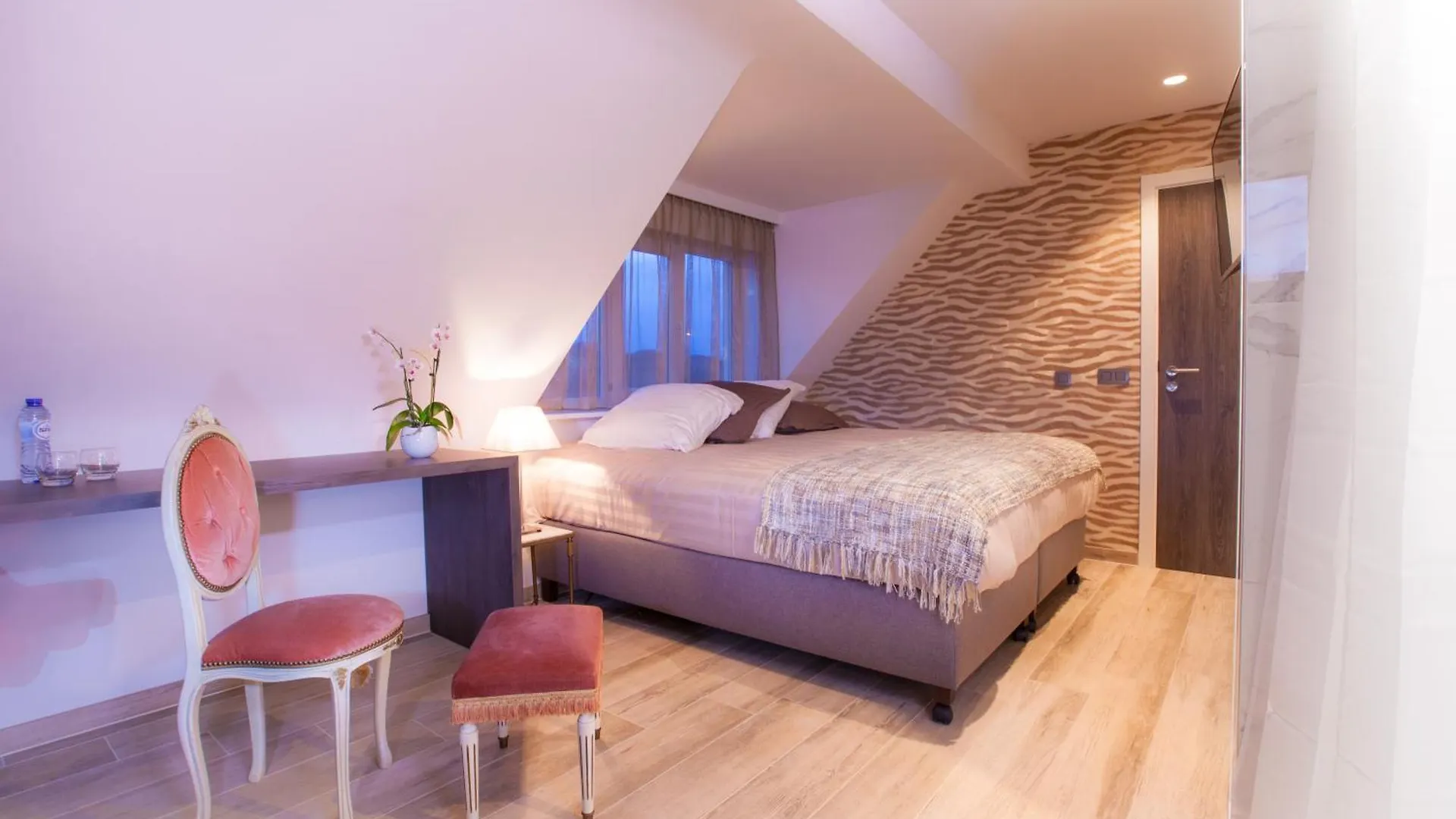 Villa In Front Of The Sea With Natural Swimming Pond Ostende Belgium